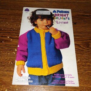 Patons Book # 694 Easy Knits For Kids Ages 1-3 Years Knitting Booklet (1993)
